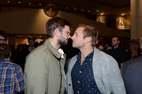 Nick Thune, Ryan Hansen - Burning Love - De eventos