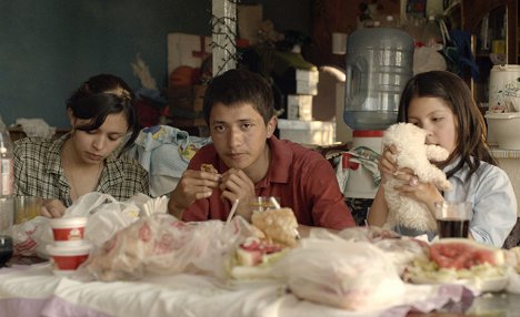 Linda González, Armando Espitia, Andrea Vergara - Heli - De la película