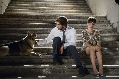 Luca Marinelli, Diane Fleri - Nina - De la película
