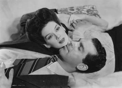 Rosalind Russell, Fred MacMurray - Flight for Freedom - Film