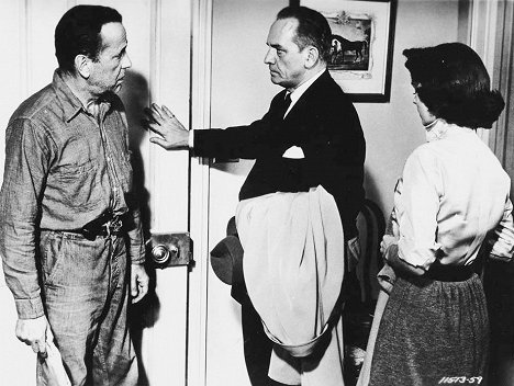Humphrey Bogart, Fredric March - An einem Tag wie jeder andere - Filmfotos