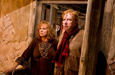 Julie Walters, Mark Williams - Harry Potter and the Half-Blood Prince - Photos