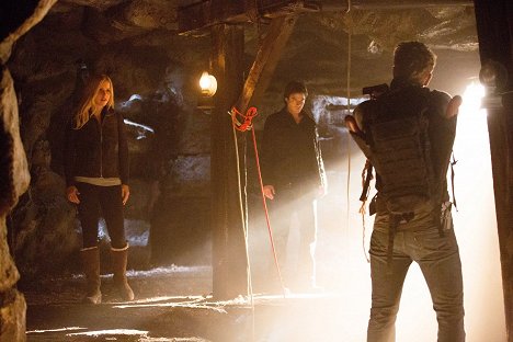 Claire Holt, Ian Somerhalder - The Vampire Diaries - Veristä vaeltamista luolastossa - Kuvat elokuvasta