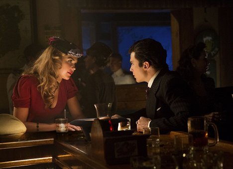 Arielle Kebbel, Ian Somerhalder - Pamiętniki wampirów - Zawsze będziemy mieli Bourbon Street - Z filmu