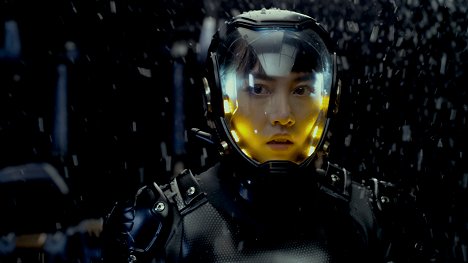 Rinko Kikuči - Pacific Rim - Útok na Zemi - Z filmu
