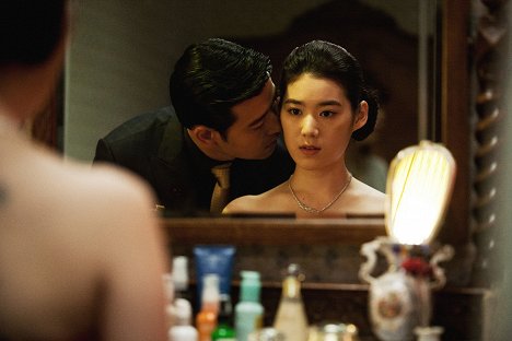 Soo-bin Bae, Eun-chae Jeong - Mooseowoon iyagi - Film