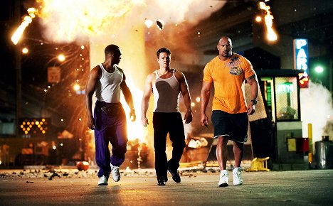 Anthony Mackie, Mark Wahlberg, Dwayne Johnson - Pain & Gain - Filmfotos