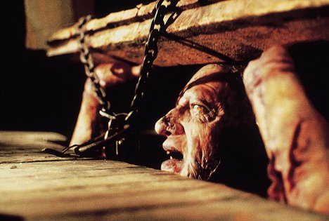 Ted Raimi - Evil Dead II - Photos