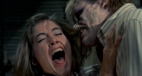 Kassie Wesley DePaiva, Richard Domeier - Evil Dead II - Van film