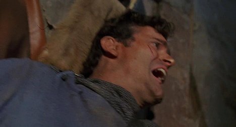 Bruce Campbell - Army of Darkness - Photos