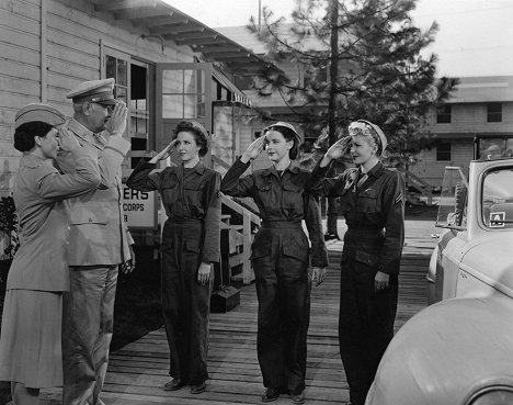 Laraine Day, Susan Peters, Lana Turner - Tytöt remmissä - Kuvat elokuvasta