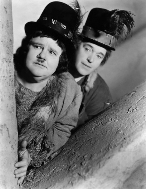 Oliver Hardy, Stan Laurel - Dick und Doof werden Papa - Filmfotos