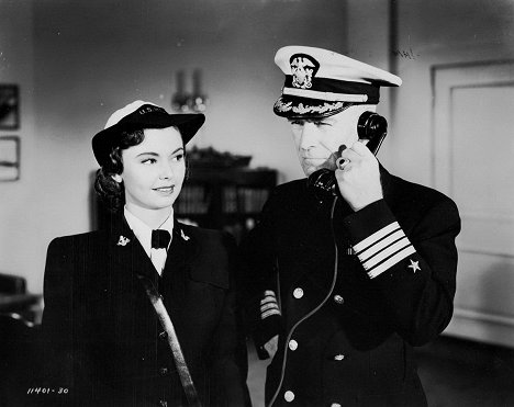 Constance Dowling, James Gleason - Laivasto pulassa - Kuvat elokuvasta
