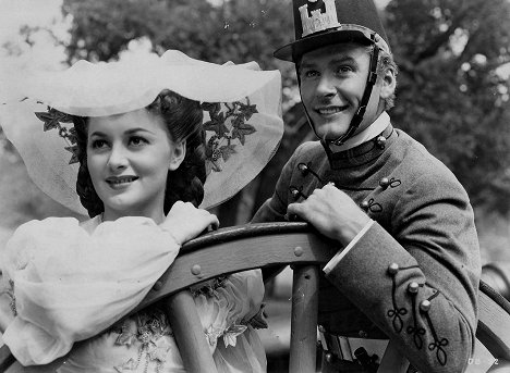 Olivia de Havilland, Errol Flynn - They Died with Their Boots On - Photos