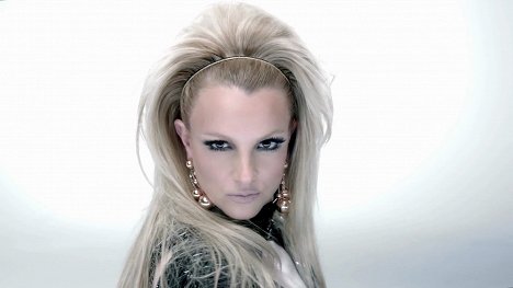 Britney Spears - Will. I. Am feat. Britney Spears - Scream & Shout - Z filmu