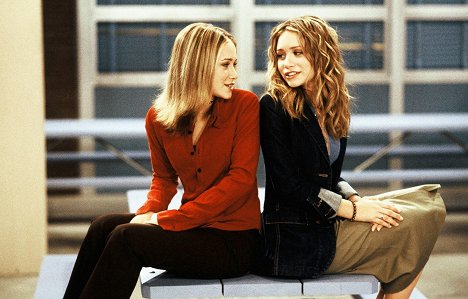 Mary-Kate Olsen, Ashley Olsen - Tak málo času - Z filmu