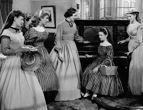 June Allyson, Elizabeth Taylor, Mary Astor, Margaret O'Brien, Janet Leigh - Mujercitas - De la película