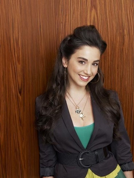 Molly Ephraim - Last Man Standing - Promoción