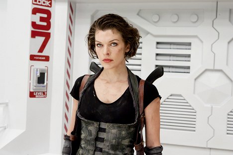 Milla Jovovich - Resident Evil: Afterlife - Kuvat elokuvasta