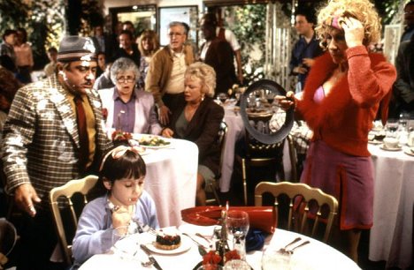 Danny DeVito, Mara Wilson, Rhea Perlman - Matilda - Z filmu