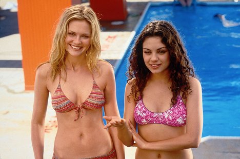 Kirsten Dunst, Mila Kunis - Get Over It - Photos