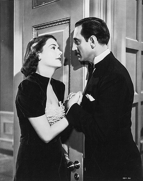 Barbara O'Neil, Basil Rathbone - The Sun Never Sets - Photos