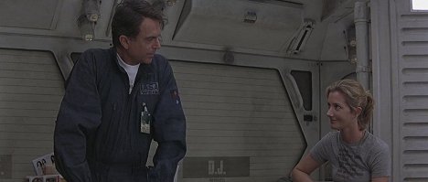 Sam Neill, Joely Richardson - Event Horizon - Le vaisseau de l'au-delà - Film