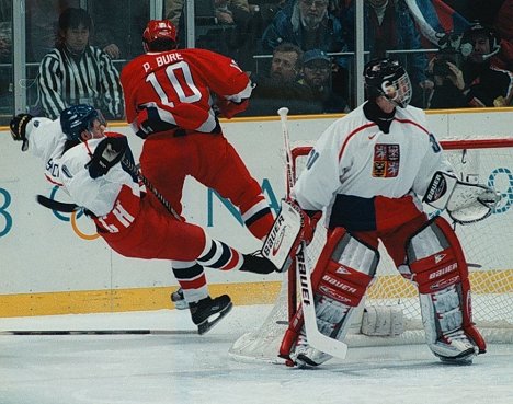 Jaroslav Špaček, Dominik Hašek - Nagano 1998 - hokejový turnaj století - De la película