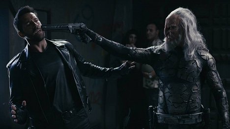 Scott Adkins, Karl E. Landler - Metal Hurlant Chronicles - Photos