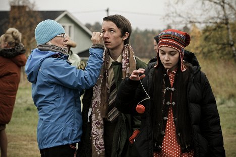Ilmari Järvenpää, Wilma Rosenqvist - Village People - Making of