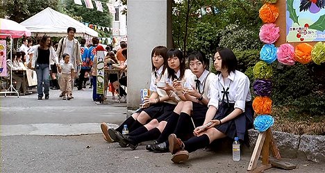 Aki Maeda, Shiori Sekine, Doo-na Bae, 香椎由宇 - Linda, Linda, Linda - Filmfotók