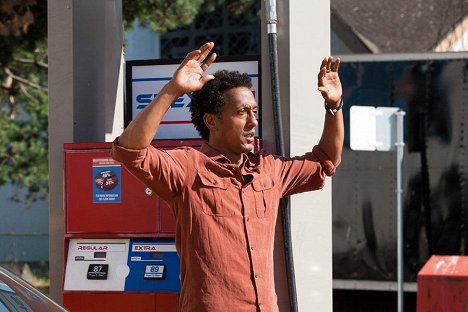 Andre Royo - Fringe - Olivia - Photos