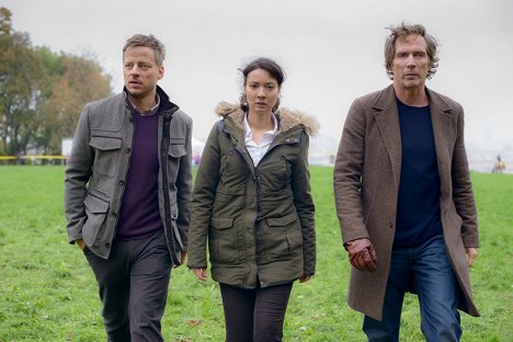 Tom Wlaschiha, Moon Dailly, William Fichtner - Crossing Lines - Crimes sans frontières - Film