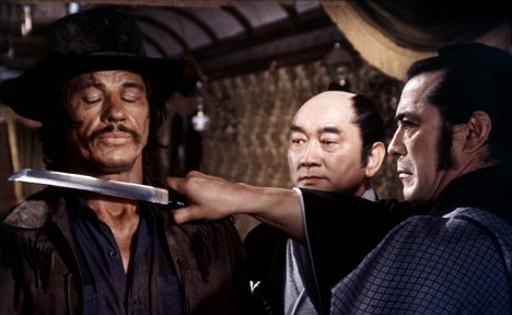 Charles Bronson, Tetsu Nakamura, Toshirō Mifune - Sol rojo - De la película