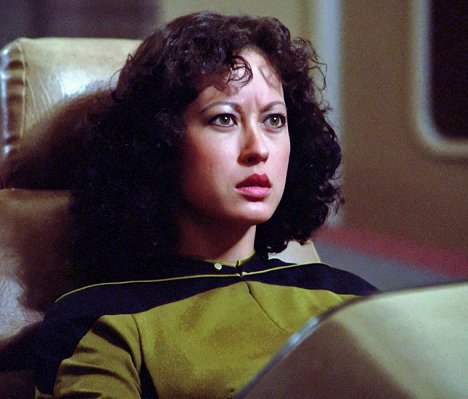 Julia Nickson - Star Trek - Das nächste Jahrhundert - Die Waffenhändler - Filmfotos
