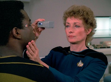 Diana Muldaur - Star Trek: Az új nemzedék - Loud as a Whisper - Filmfotók