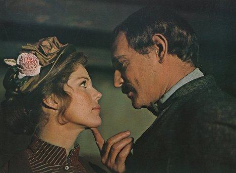 Samantha Eggar, Richard Harris - The Molly Maguires - Photos