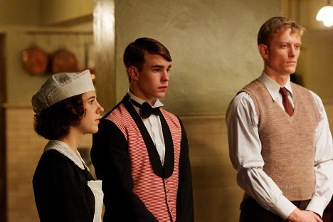 Ellie Kendrick, Neil Jackson - Upstairs Downstairs - Film