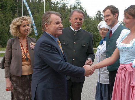 Michaela May, Fritz Wepper, Franz Buchrieser, Stefan Murr, Sophie Wepper - Kurhotel Alpenglück - Filmfotók