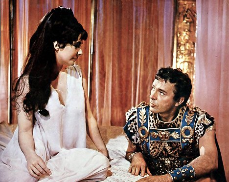 Elizabeth Taylor, Richard Burton - Cleopatra - Photos
