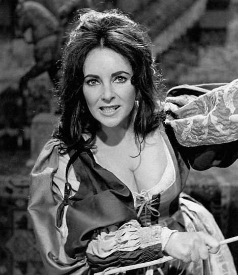 Elizabeth Taylor - The Taming of the Shrew - Photos
