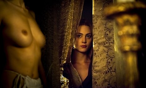 Nora Arnezeder - Angelika - Z filmu