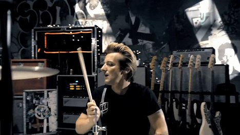 Tre Cool - Green Day - Oh Love - Photos