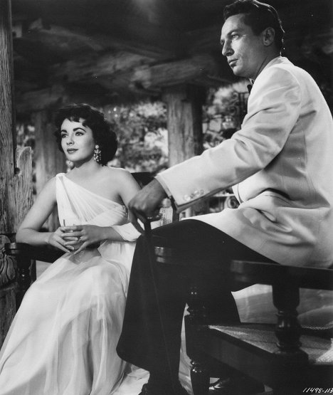 Elizabeth Taylor, Peter Finch - Elephant Walk - Photos