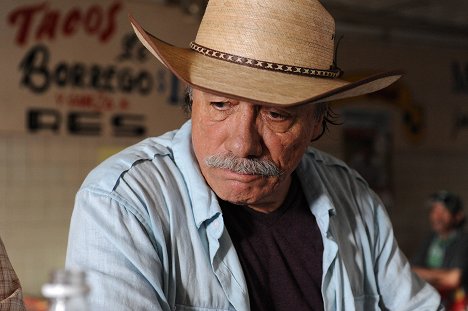 Edward James Olmos - Go for Sisters - Film