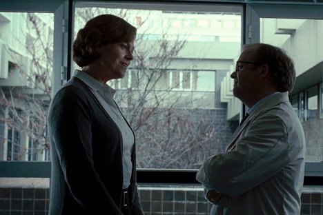 Sigourney Weaver, Toby Jones - Luces rojas - De la película