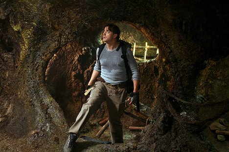 Brendan Fraser - Journey to the Center of the Earth - Photos