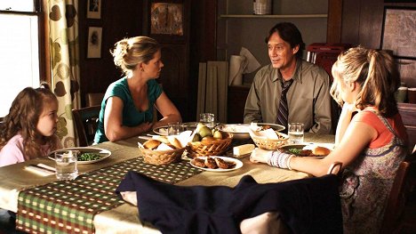 Taylor Groothuis, Kristy Swanson, Kevin Sorbo