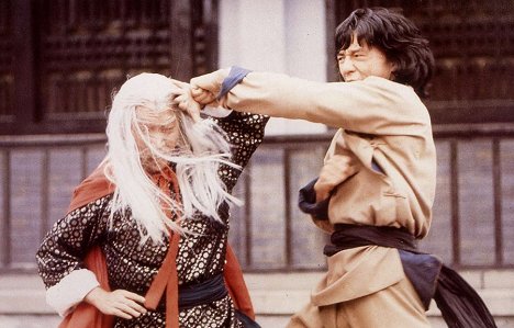 Shi-Kwan Yen, Jackie Chan - Odvážna hyena - Z filmu