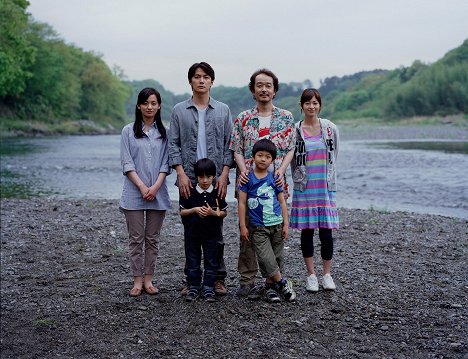 尾野真千子, Masaharu Fukuyama, Keita Ninomiya, Shôgen Hwang, Lily Franky, Yôko Maki - Like Father, Like Son - Filmfotos